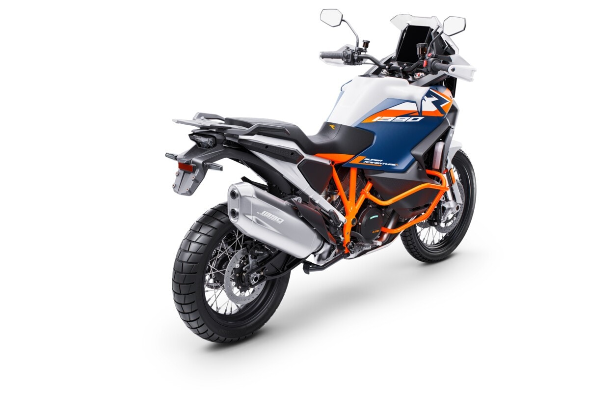 KTM 1390 Super Adventure 2026: arriva la nuova generazione